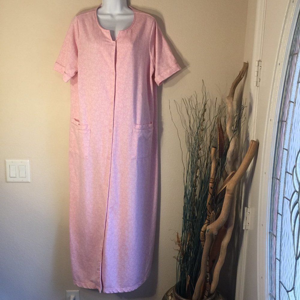 Only Necessities Pink Floral Snap-Front Robe Cotton Blend Size L